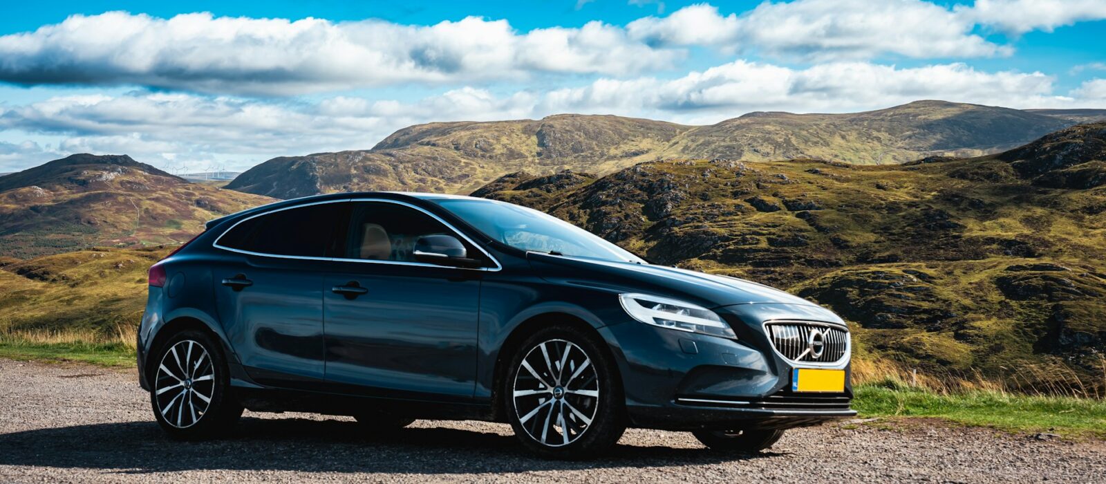 Frisch aus der Werkstatt: AUTO Straßenverkehr startet als Clever-Guide neu